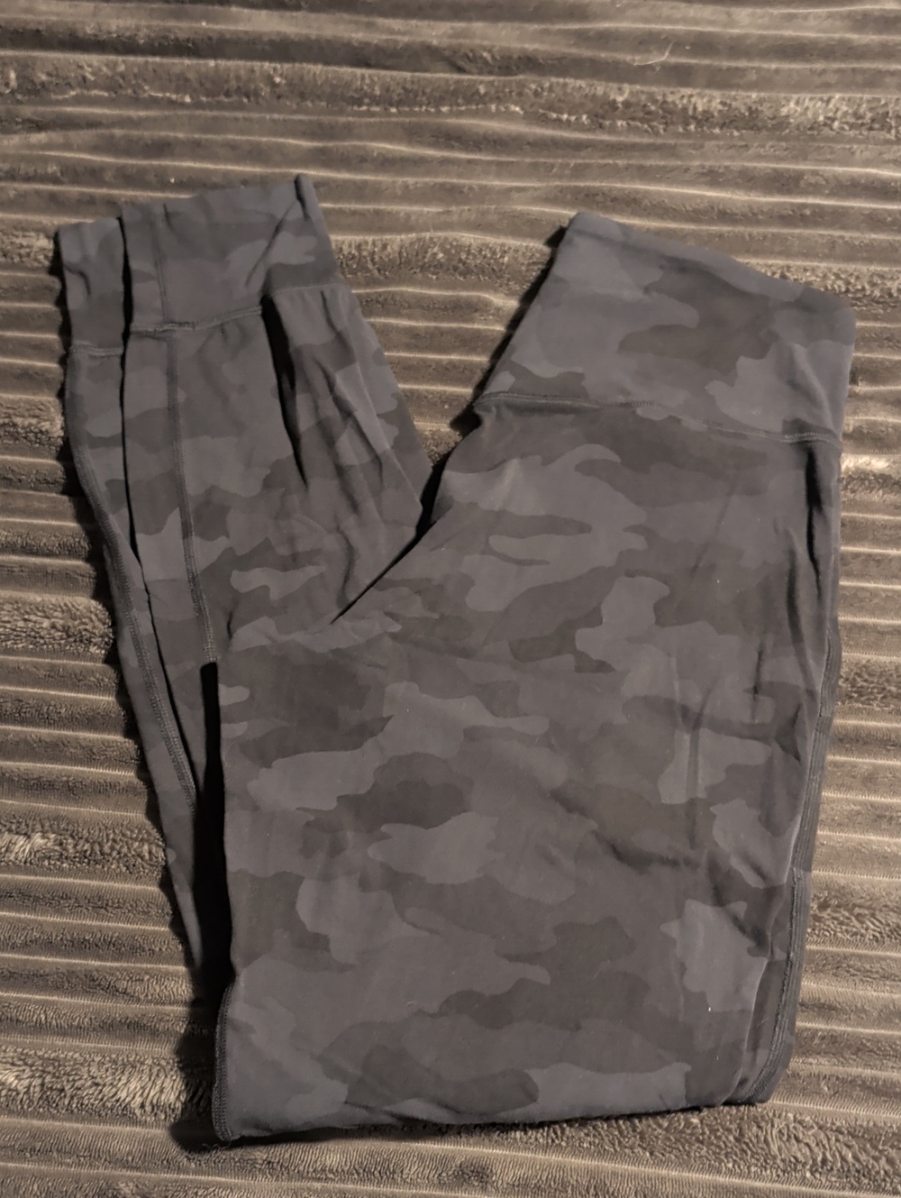 Women's Black Gray Camo Lululemon Leggings